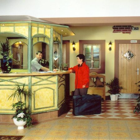Hotel Zur Krone Birresborn Εξωτερικό φωτογραφία