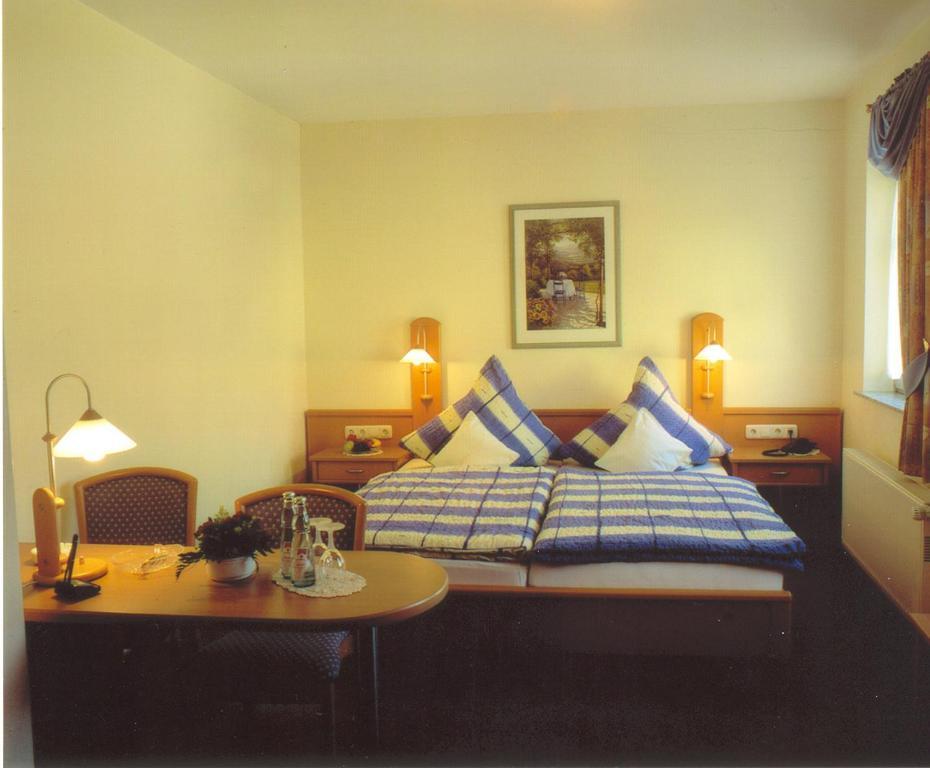 Hotel Zur Krone Birresborn Δωμάτιο φωτογραφία